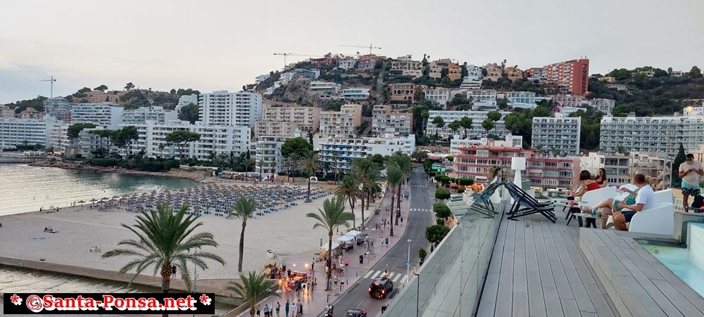 Blick von der Tachterrasse Hotel H10